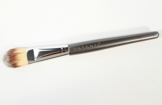 Vasanti Professional Foundation Brush 