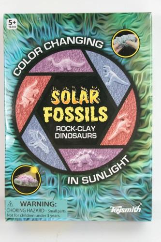 Toysmith Solar Fossils Playset 