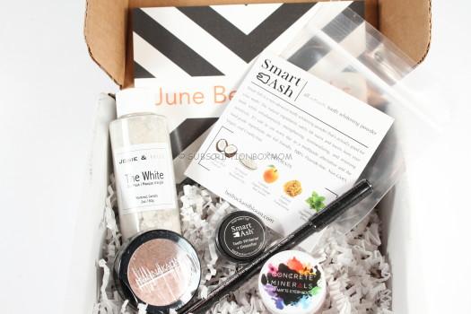 LaRitzy June 2016 Review