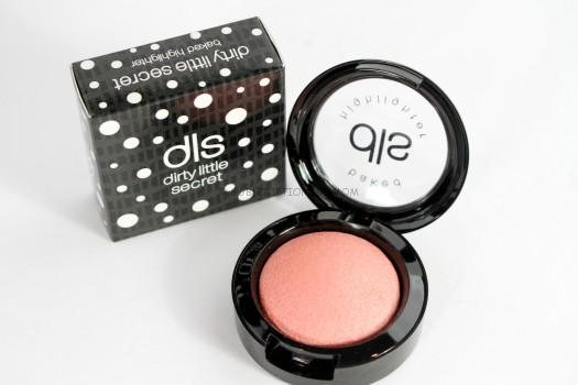 Dirty Little Secret Cosmetics Illuminating Baked Highlighter in Bellisima