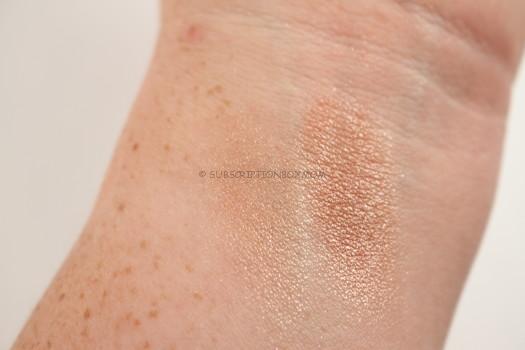 Manna Kadar Fantasy 3 in 1 Blush Highlighter Shadow Swatches