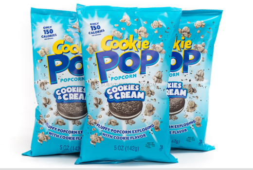 Cookie Pop Popcorn in Cookies and Cream