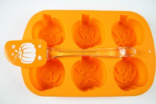 Silicone Pumpkin Shaped Cupake Muffin Pan and Silicone Pumpkin Spatula