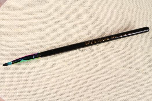 Spectrum A09 Angled Eyeliner 