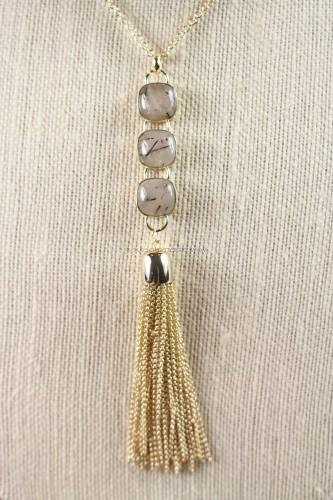 Ava Rose Hudson Necklace in Gold and Rutilated Quartz