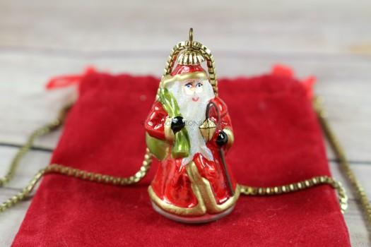 Surprise Joy To the World Collectibles Pendant & Italian Chain