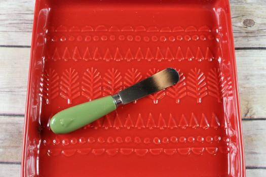 FREE GIFT 2: Hallmark Home Red Embossed Tray with Spreader