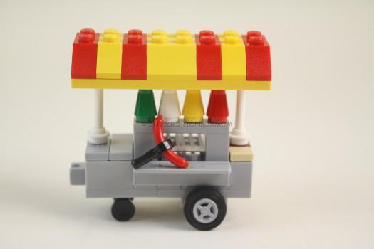 Exclusive 100% LEGO Build Sesigned by Kevin Szeto
