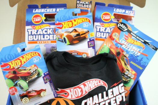 Limited Edition Hot Wheels ‘Challenge Accepted’ Pley May 2018 Review