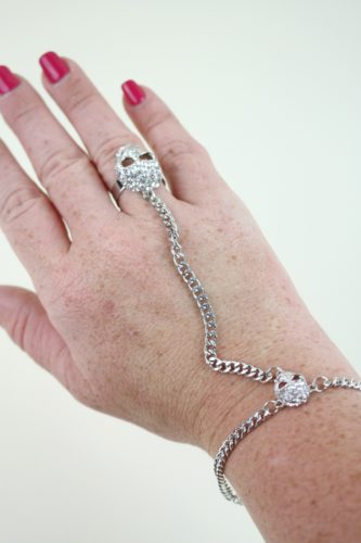 Skulls Ring Bracelet