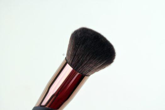 Luxie 732 Airbrush Foundation Brush