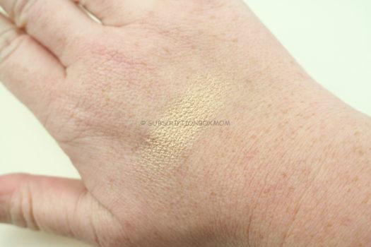 Pretty Vulgar Shimmering Swan Highlighter – Sparkling Sass