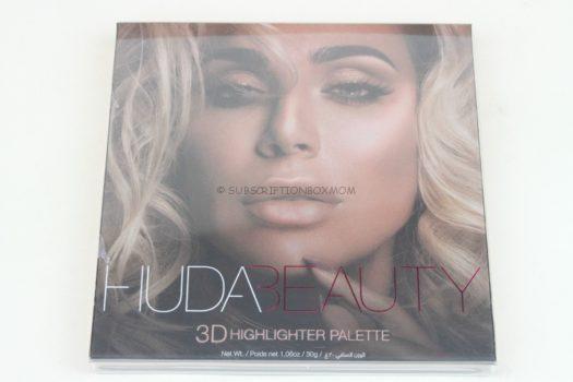 HUDA Beauty 3D Highlighter Palette in Pink Sands