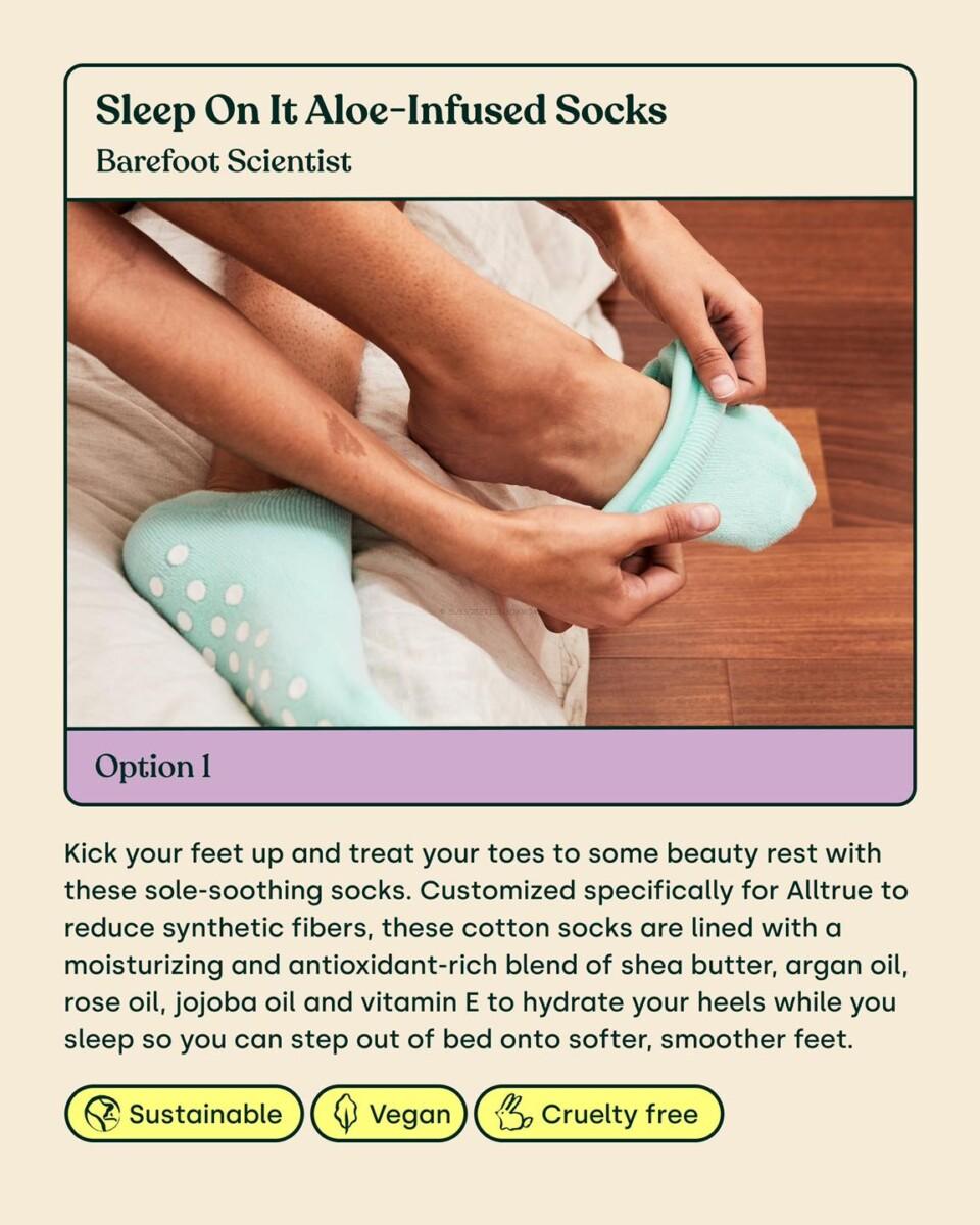 Barefoot Scientist Sleep On It Aloe Infused Socks
