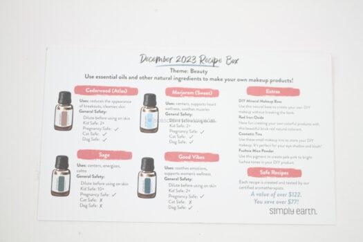 Simply Earth December 2023 Essential Oil Review