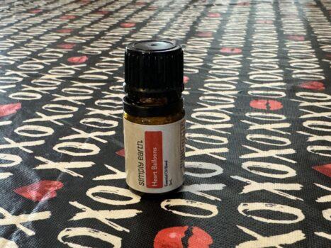 Simply Earth February 2024 Essential Oil Review