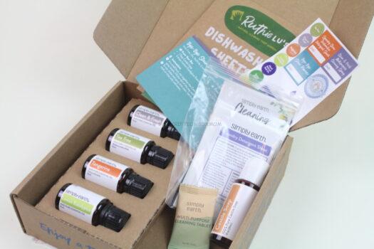 Simply Earth April 2025 Essential Oil Review