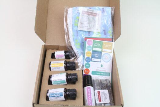 Simply Earth October 2025 Essential Oil Review